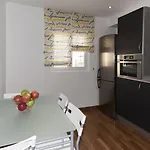Apartment Centre