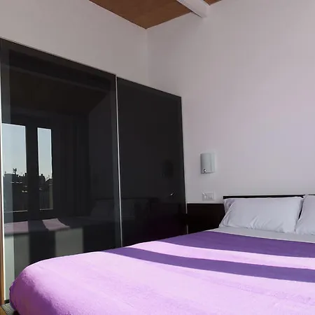 Apartment Centre *