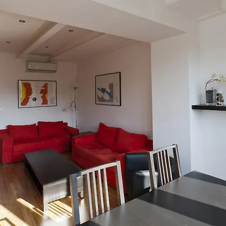 Apartment Centre
