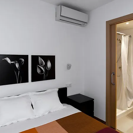 Apartment Centre Girona